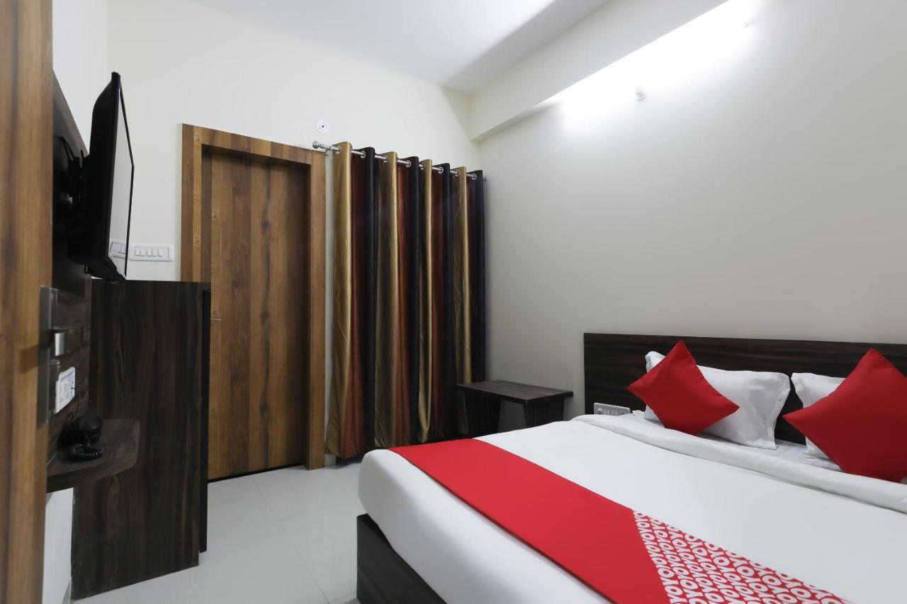 Hotel O La Flora Indore Eksteriør billede