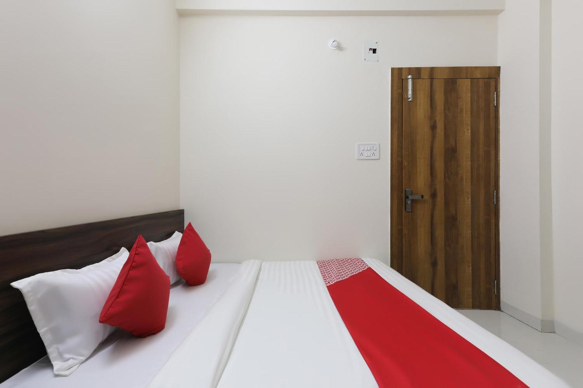 Hotel O La Flora Indore Eksteriør billede